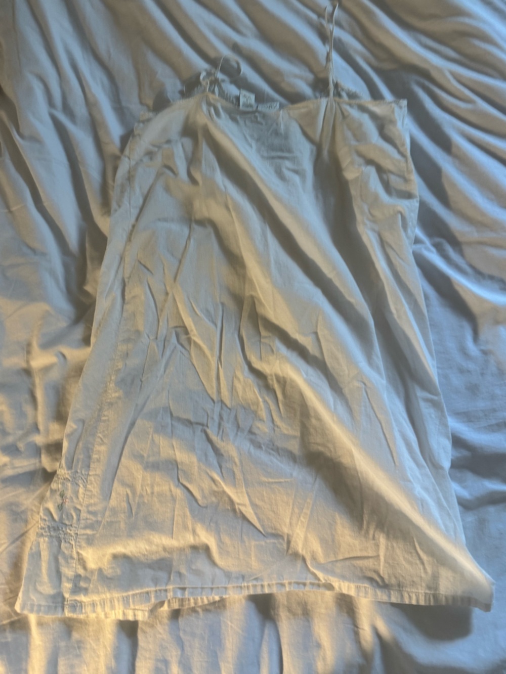 White Embroidered Cotton Chemise Slip - Picture 4 of 4